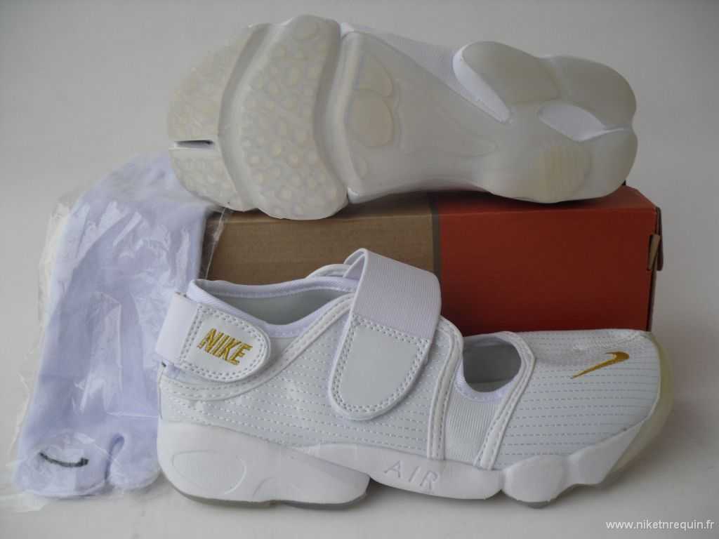 Nouveau Style Noble Baskets Nike Shox Rift Blanche